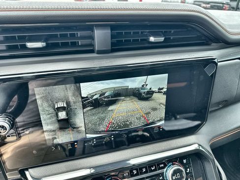 New 2026 GMC Sierra 2500 AT4 w/ AT4 Premium Plus Package AWD/4WD image 29