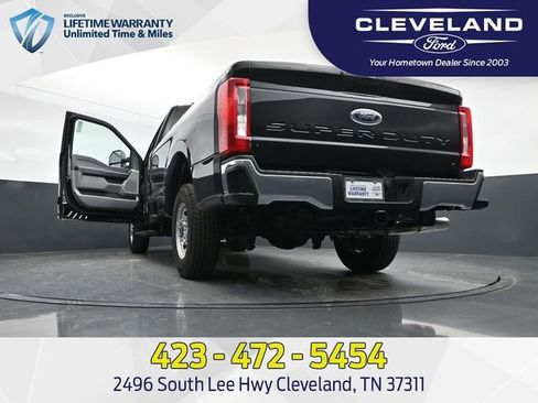 New 2025 Ford F250 XL w/ XL Chrome Package image 45