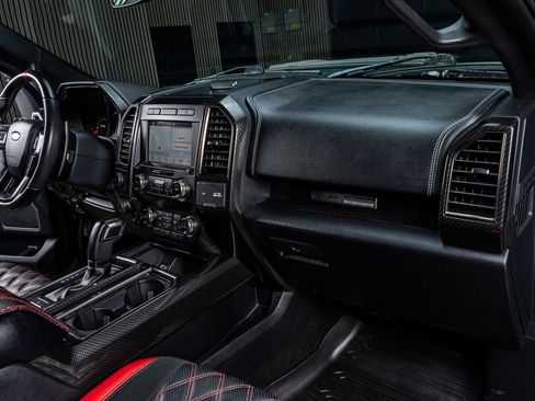 Used 2019 Ford F150 Raptor w/ Equipment Group 802A Luxury image 17