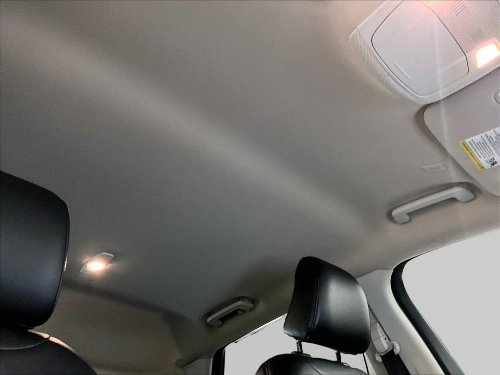 Used 2024 Ford Edge SEL AWD/4WD image 22