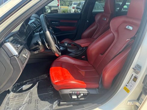 Used 2017 BMW M3 RWD image 13