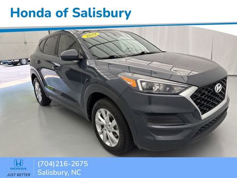 Used 2019 Hyundai Tucson SE FWD image 1