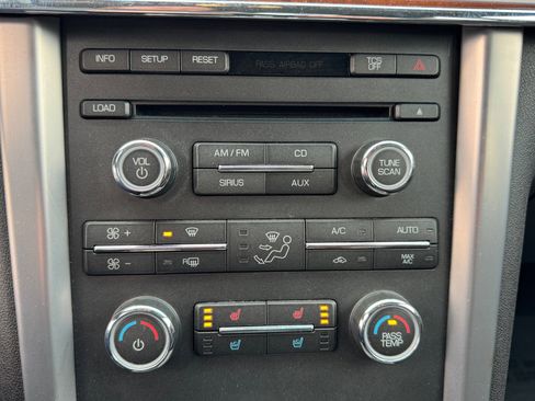 Used 2011 Lincoln MKZ image 20