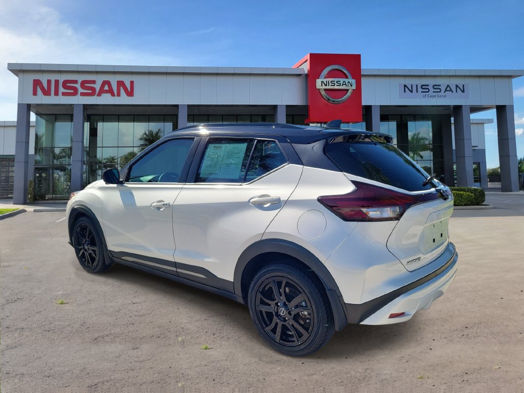 Certified 2023 Nissan Kicks SR w/ SR Premium Package FWD image 5