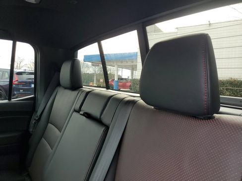 New 2026 Honda Ridgeline Black Edition image 8
