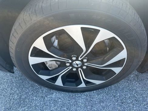 Used 2022 Ford Mustang Mach-E Premium image 10