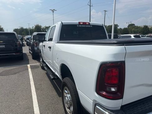 Used 2025 RAM 2500 Tradesman AWD/4WD image 5