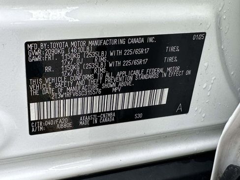 Certified 2025 Toyota RAV4 XLE FWD image 38
