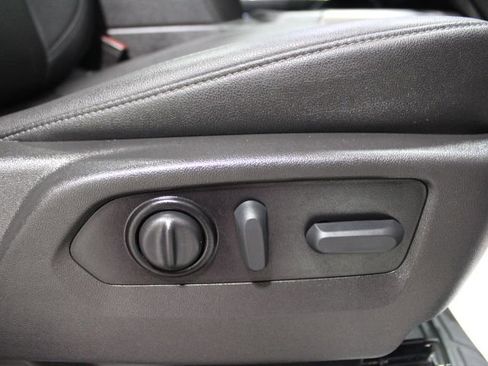 Used 2021 Chevrolet Silverado 1500 LTZ w/ Z71 Off-Road Package image 30