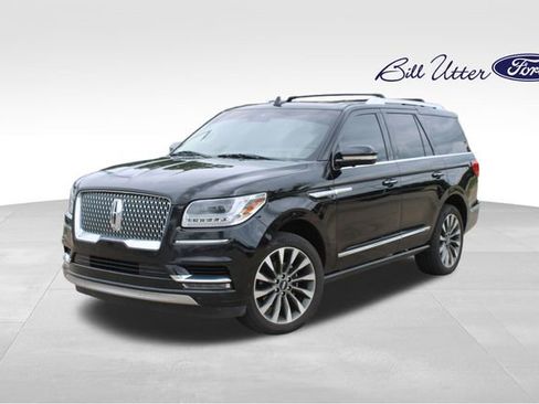 Used 2021 Lincoln Navigator Reserve w/ Luxury Package AWD/4WD image 1