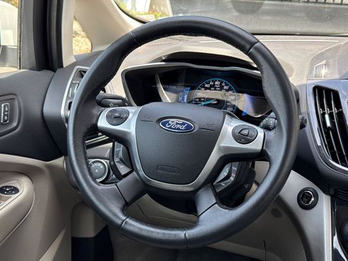 Used 2013 Ford C-MAX SEL FWD image 24