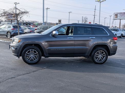 Used 2018 Jeep Grand Cherokee Limited image 5
