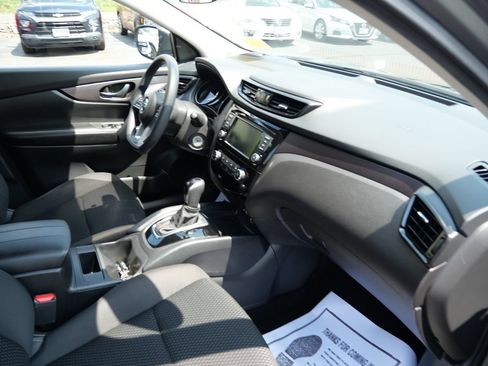 Used 2022 Nissan Rogue Sport S AWD/4WD image 30