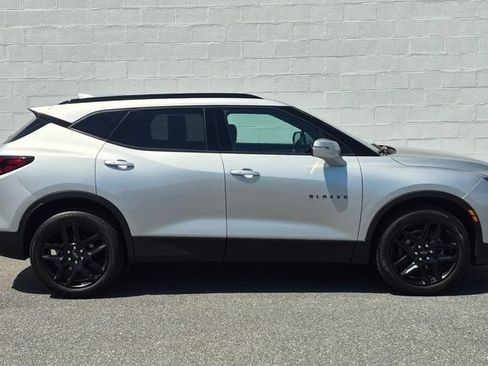 Used 2022 Chevrolet Blazer LT AWD/4WD image 10