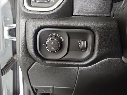 Certified 2026 RAM 2500 Big Horn AWD/4WD image 30