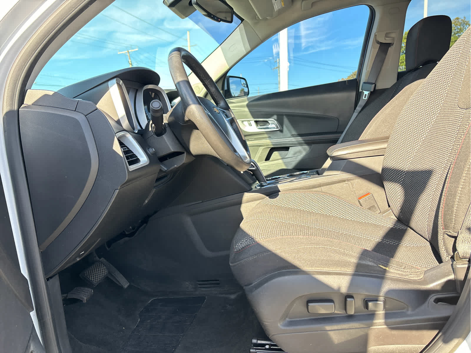 Used 2013 Chevrolet Equinox LT w/ Driver Convenience Package AWD/4WD image 8