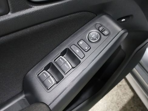 Used 2024 Honda Civic Sport image 13