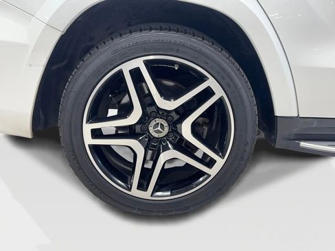 Used 2019 Mercedes-Benz GLS 550 4MATIC image 38