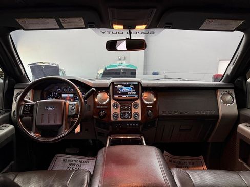 Used 2014 Ford F350 Lariat w/ Lariat Interior Package AWD/4WD image 13