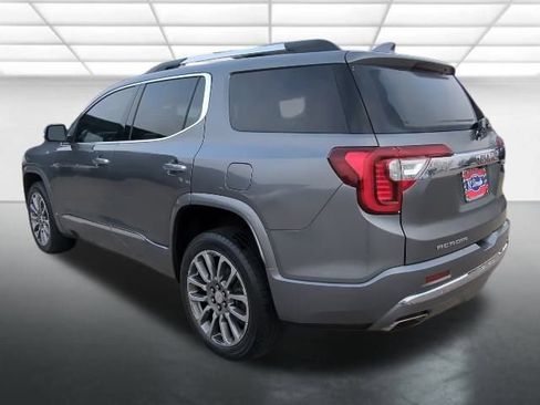 Used 2021 GMC Acadia Denali w/ Denali Technology Package image 2