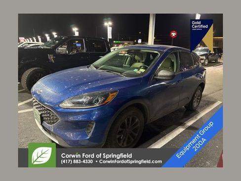 Used 2022 Ford Escape SE w/ Cold Weather Package image 1