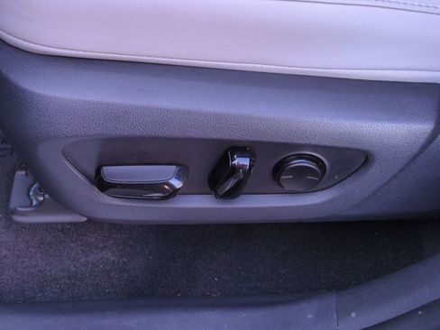 Used 2025 Lexus TX 350 FWD image 18