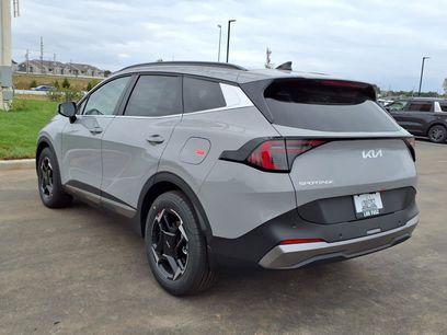 New 2027 Kia Sportage EX