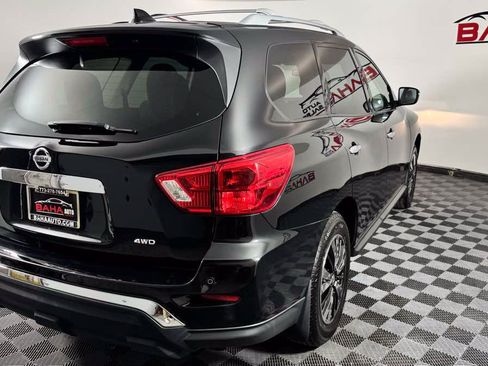 Used 2019 Nissan Pathfinder S AWD/4WD image 6