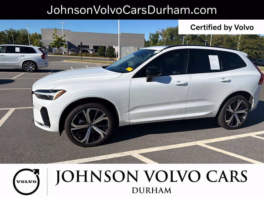 Certified 2025 Volvo XC60 B5 Ultra w/ Protection Package Premier AWD/4WD image 27