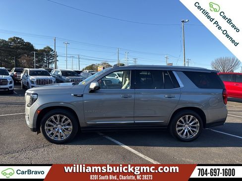 Used 2023 GMC Yukon Denali w/ Denali Reserve Package image 5