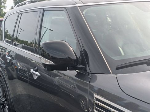 Used 2024 INFINITI QX80 Premium Select w/ Cargo Package AWD/4WD image 10
