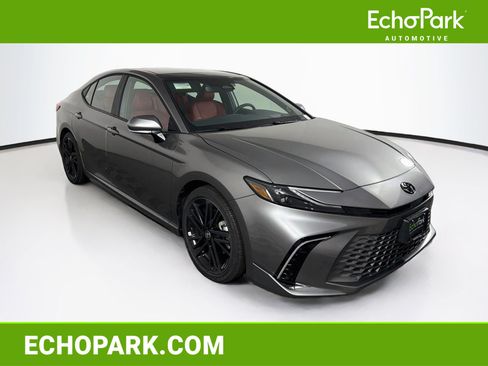 Used 2026 Toyota Camry XSE w/ Premium Package FWD image 1