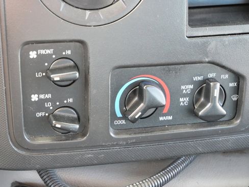 Used 2016 Ford E-450 and Econoline 450 Super Duty w/ Shuttle Bus Prep Package image 24