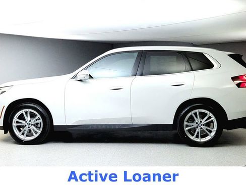 Used 2025 BMW X3 xDrive30i w/ Premium Package AWD/4WD image 4