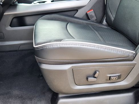 New 2026 RAM 2500 Laramie w/ Night Edition image 8