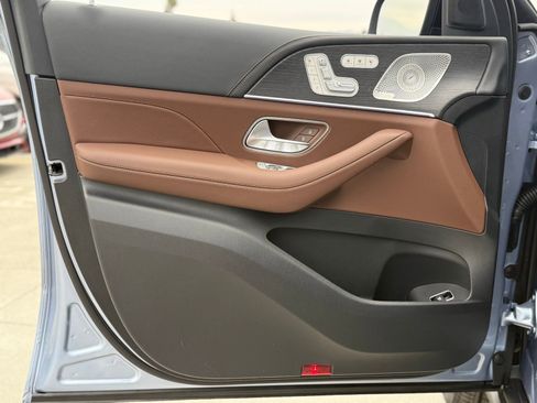 New 2026 Mercedes-Benz GLE 53 AMG 4MATIC Coupe image 14