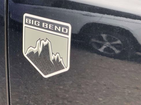 Used 2022 Ford Bronco Big Bend image 7