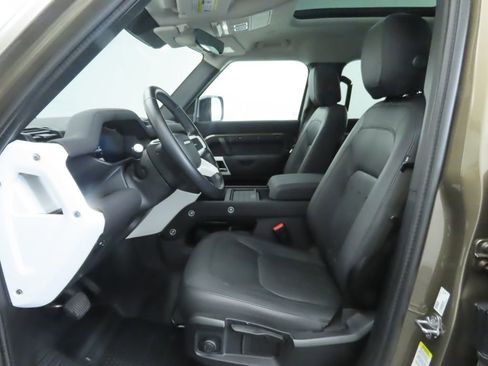 Certified 2021 Land Rover Defender 110 S image 20