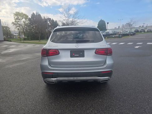 Used 2022 Mercedes-Benz GLC 300 4MATIC image 3