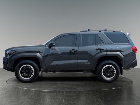 Used 2025 Toyota 4Runner TRD Off-Road AWD/4WD image 5