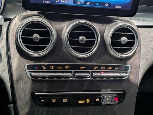 Certified 2022 Mercedes-Benz GLC 300 4MATIC image 14