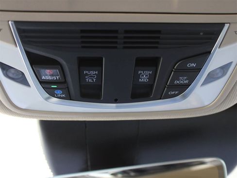 Used 2023 Acura RDX AWD image 27