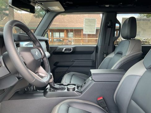 New 2025 Ford Bronco Outer Banks image 58