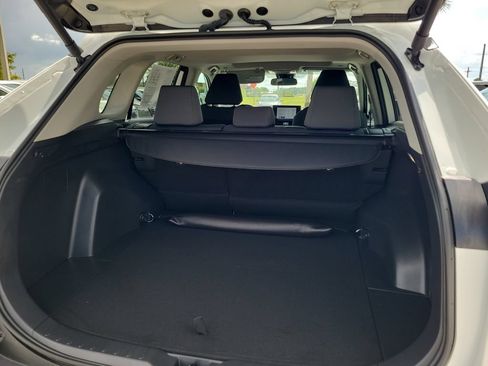 Used 2024 Toyota RAV4 XLE w/ Convenience Package FWD image 11
