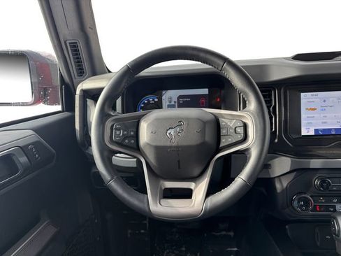 Used 2023 Ford Bronco Black Diamond image 12