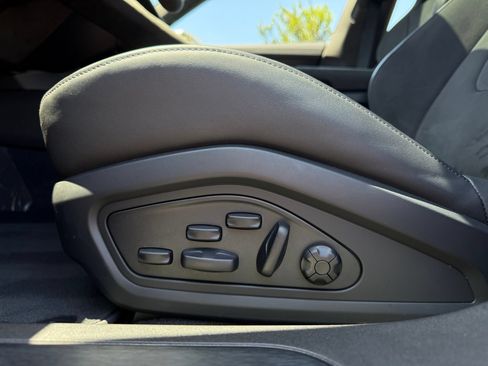 Certified 2023 Porsche Taycan GTS AWD/4WD image 29