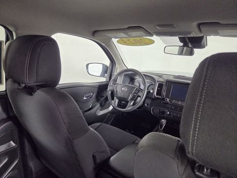 Used 2023 Nissan Frontier SV RWD image 30