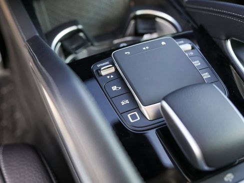Used 2026 Mercedes-Benz GLS 450 4MATIC image 19