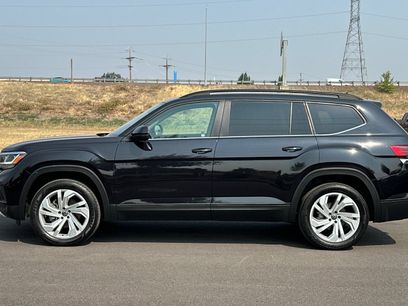 Used 2023 Volkswagen Atlas SE w/ Panoramic Sunroof Package