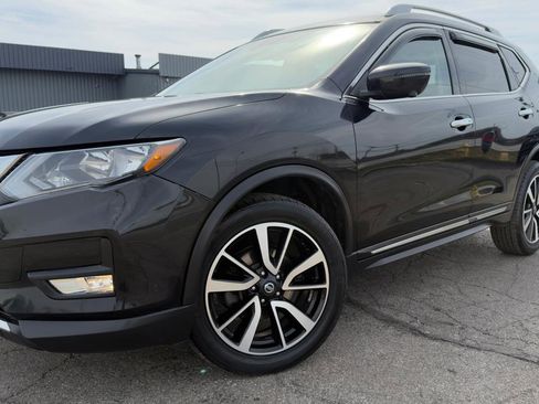 Used 2020 Nissan Rogue SL image 3